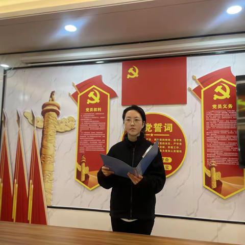 情暖金秋迎佳节，爱在重阳聚邻里