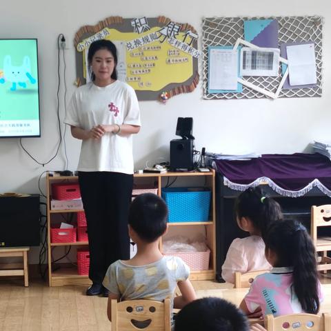 环保袋领，步布前行——三亚市吉阳区社会组织项目孵化基地&三亚学院附属幼儿园