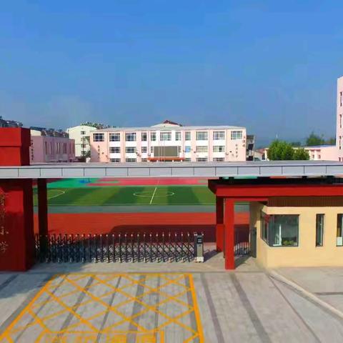 策马启智赋新能 实践育人润无声——沁县育才小学2026年“策马启智”寒假实践作业展活动纪实
