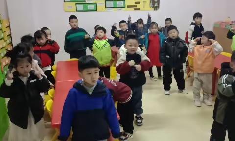 小叮当幼儿园中班第十二周