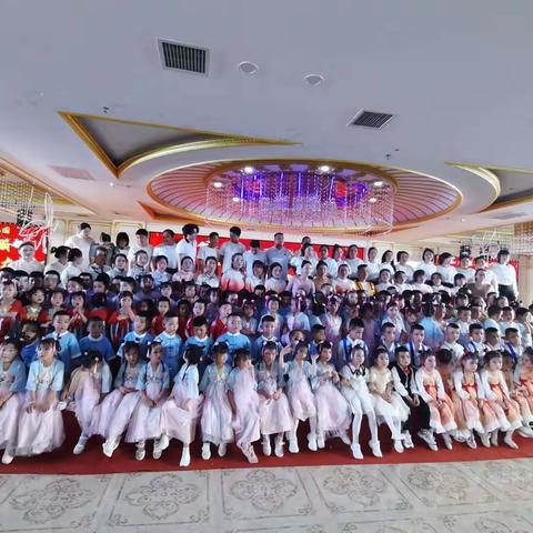 【新星第二幼儿园】小二班第十六周精彩瞬间分享