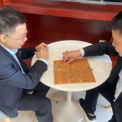 潢川天驹支行10月份月月乐  中国象棋见风采