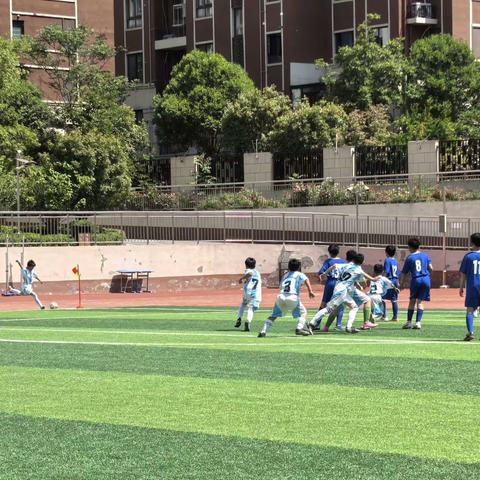 烈日挥洒汗水  梦想“足”够精彩—徐州市后姚小学“主任杯”足球联赛首战告捷