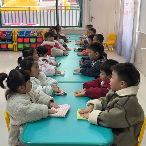 万霖花苑幼儿园中二班周五课程记录📝