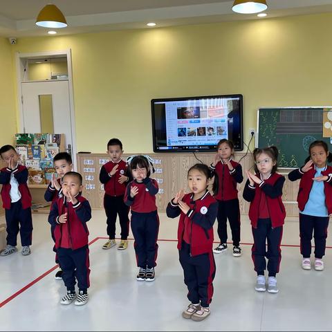 星海幼儿园大二班五月第二周精彩回顾之《母亲节篇》