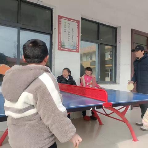 乒乓跃动 活力课间——岳沟小学校课间打乒乓球活动