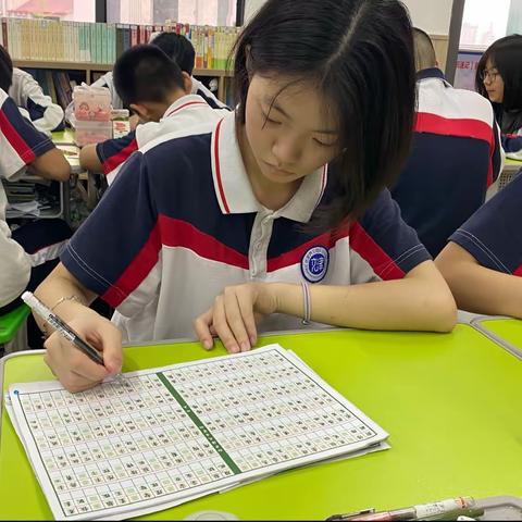 “翰墨飘香，笔润校园”——文郡实验学校210205班 写字✍️课程分享