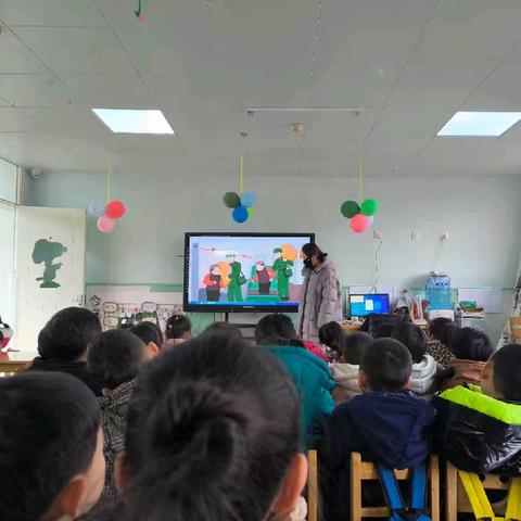 “学雷锋，在行动” ——海州幼儿教育中心砚池分园大二班雷锋日活动