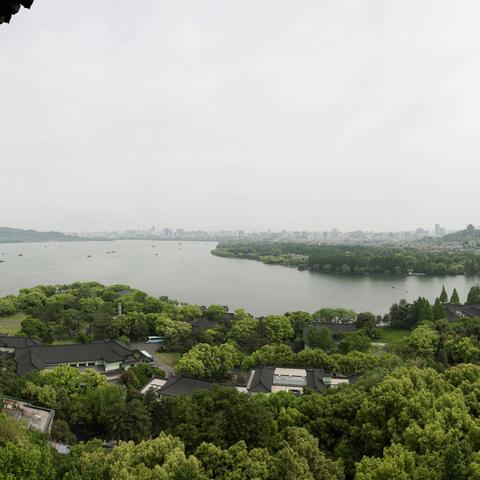 阳春三月游西湖