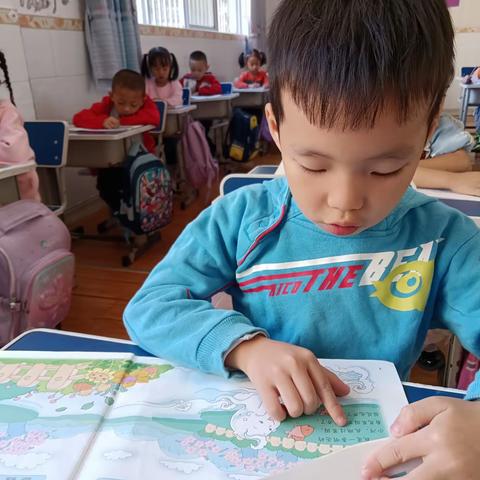 金城江区第七幼儿园学二班第八周日常随拍