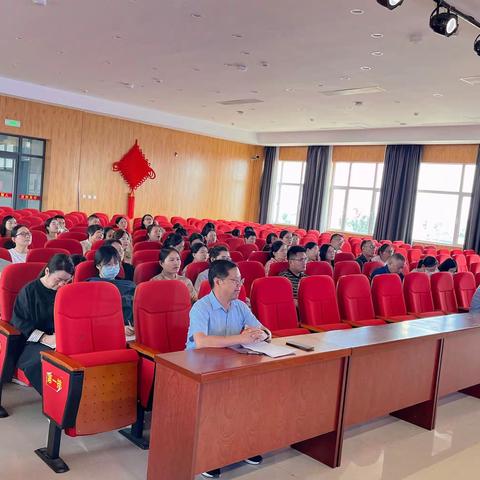 教之有思，测而有结——郯城县第三实验小学学情会商活动