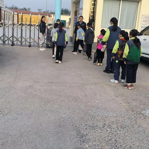 西山底小学今日工作动态