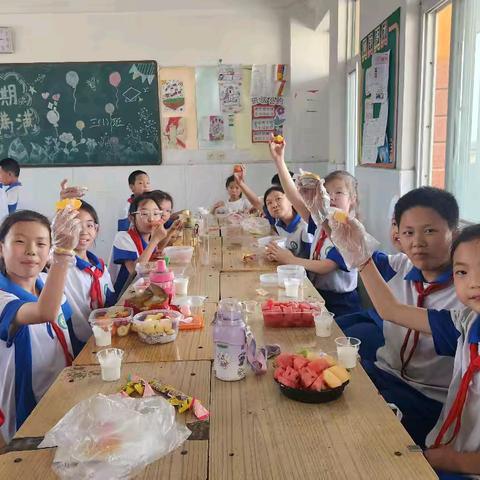 校园文化艺术周--- ﻿之三(1)中队 2025年美食味蕾之旅