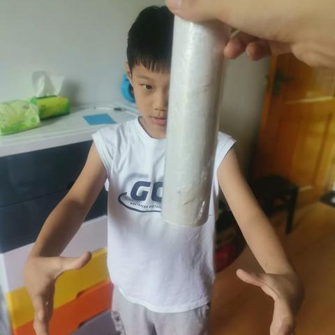 科学小实验《反应时间》/星辰班 彭润