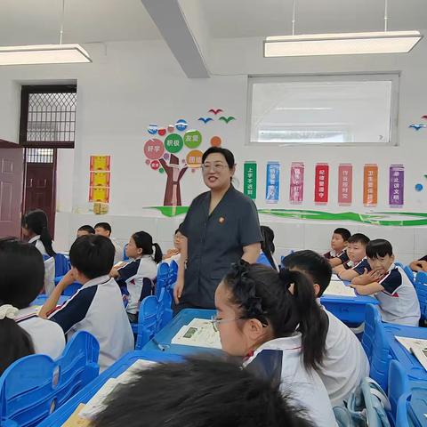 法治宣讲进校园，争做守法明德好少年