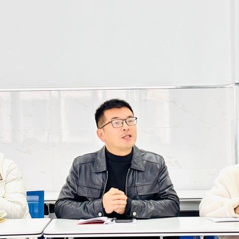 “数”海无涯齐探索，教研有道共成长——吴伟波、杨勇名师工作室赴莲都区青林学校开展送教活动