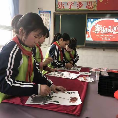 书法与绘画     共绘节日美好——大张楼镇新营小学喜迎元旦活动