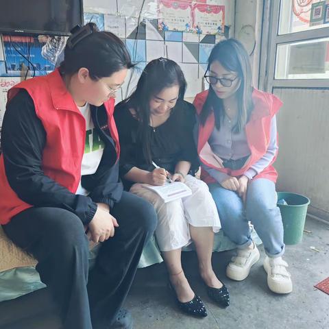 鲁阳街道妇联“守护青春 爱她健康”两癌筛查宣传活动