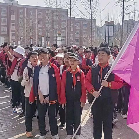 春日远足记—博兴县第三小学2020级9班