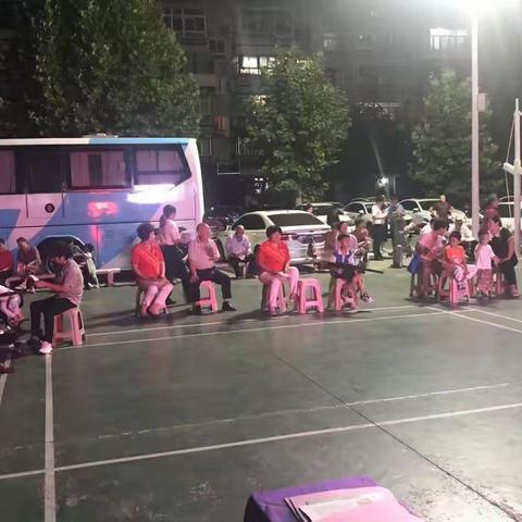 【全福街道烟厂社区】举办“守好钱袋子 防范非法集资金融诈骗 ”观影活动