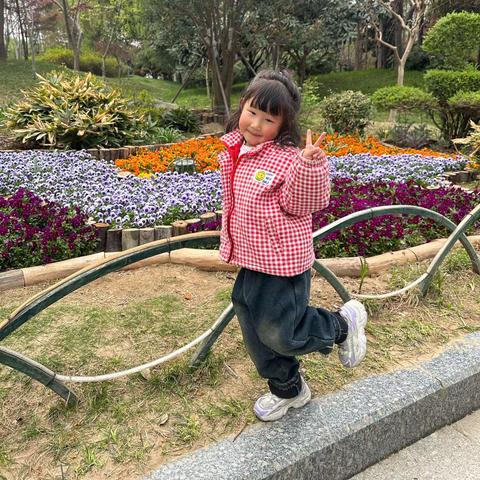 「家校共育」亲子共读 温暖陪伴-西峡县职幼儿园亲子故事会