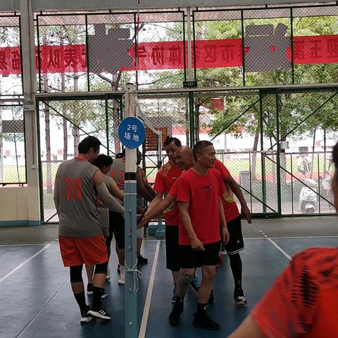 激情飞扬——2024年易门县老年人体育协会气排球邀请赛