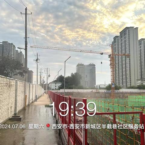 落实辖区扬尘管控 持续做好夜间巡查