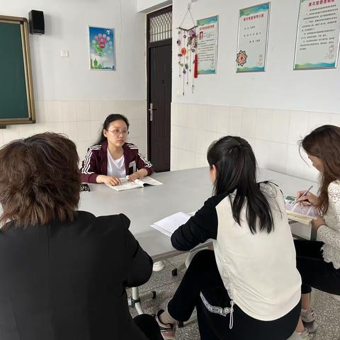 深研教学  共同成长——东门小学数学组第七次教研活动