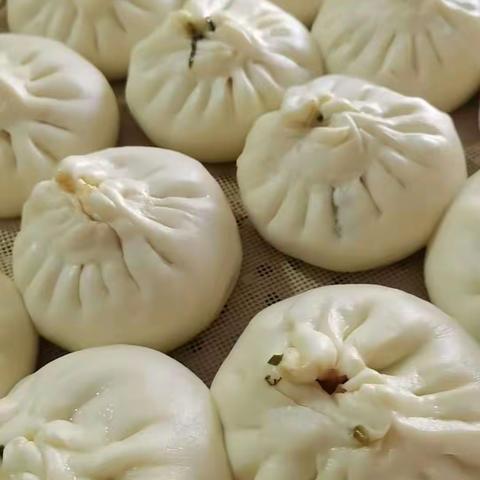 临港街道综合养老服务中心来送餐了！！！
