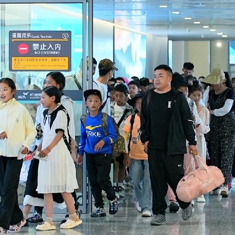 “浙里石榴红  共绘山海情”炉霍县师生赴浙江开展三交活动