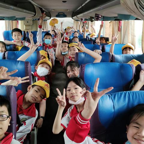 实践获真知  研学促成长——记廉江市第五小学2023年春季研学实践教育实践活动