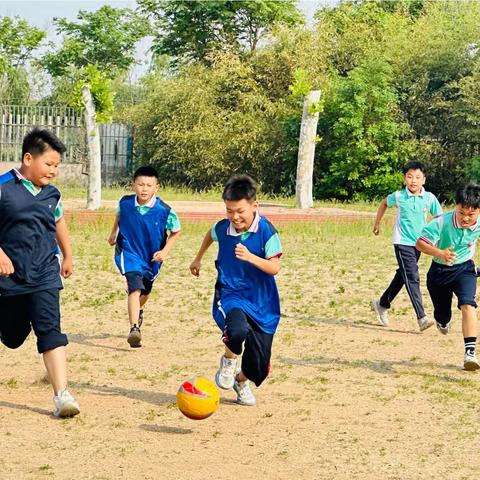 【石莲子中小·全环境立德树人】石莲子镇中心小学举行首届“校长杯”足球比赛活动