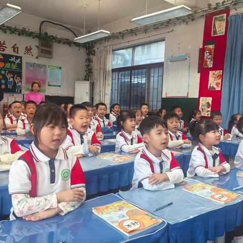 一规一矩养正气 一言一行促成长——滨城区逸夫小学一年级六班课堂常规展示