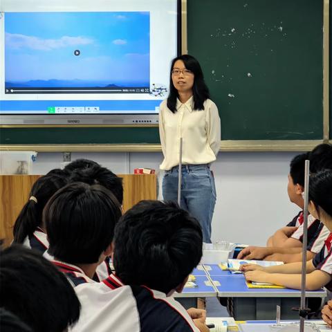 以听促教，以研提效———杜丹高效课堂工作室听评课活动