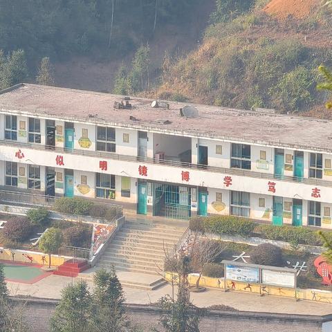 新桥镇高普陇小学致学生家长防溺水安全的一封信