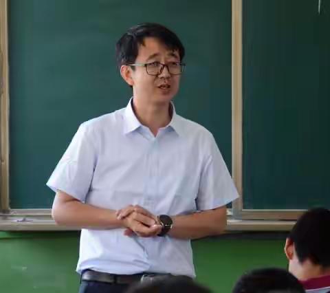 扬帆启航，携手共进—宝塔区临镇中学与第三中学开展校际交流活动