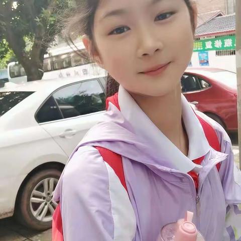 肖雅馨宝贝诚意班成长印记