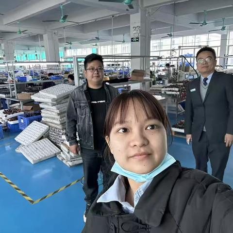 龙归支行积极开展优化银行账户服务及支付减费让利活动