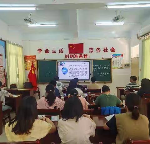 霞山区中小学及培智学校教师全员轮训区级培训简报