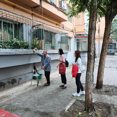 东升社区开展8.15全国生态日志愿活动