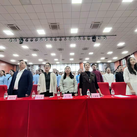 “木铎传响声声不息，经典诵读代代相传”——北京师范大学海口附属学校初一年级举办中华经典诵读活动