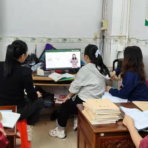 精研教学要求 抓实集体备课 一一文昌市树芳小学第二周语文组集体备课纪实