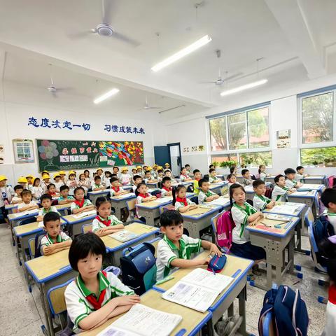 我与小学初相遇——海伦幼儿园幼小衔接活动之参观小学