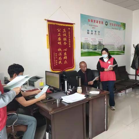 成吉思汗镇开展全民阅读活动