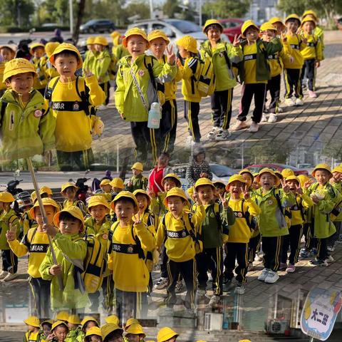 东方欲晓幼儿园大二班十一月精彩回顾💕