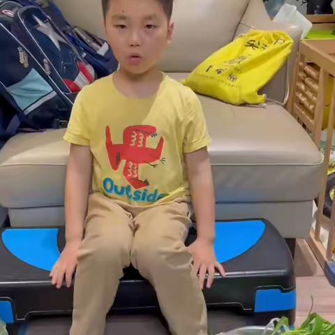 一1班“学会择菜”