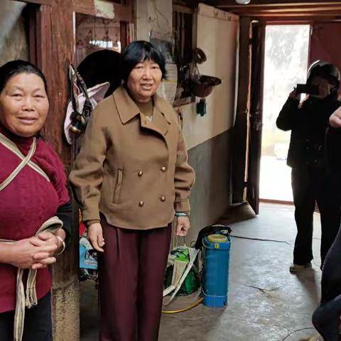 可官社区全面入户排查农户用电隐患 保障群众安全