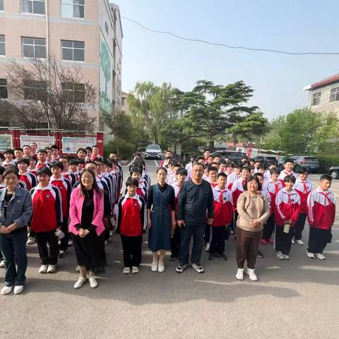 【全环境立德树人】星星书香路  脉脉古今情——济南市南山柳埠街道初级中学第十届读书节启动仪式