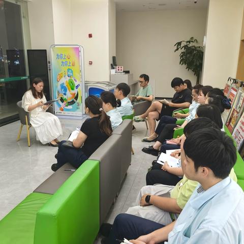 浔阳邮政分公司传达九江市分公司金融转型工作会议精神暨二季度重点业务指标调度会