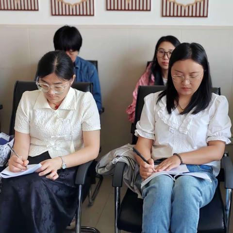 传承中华文化，研讨古诗教学--记西温庄乡西贾小学语文教师古诗词教研活动